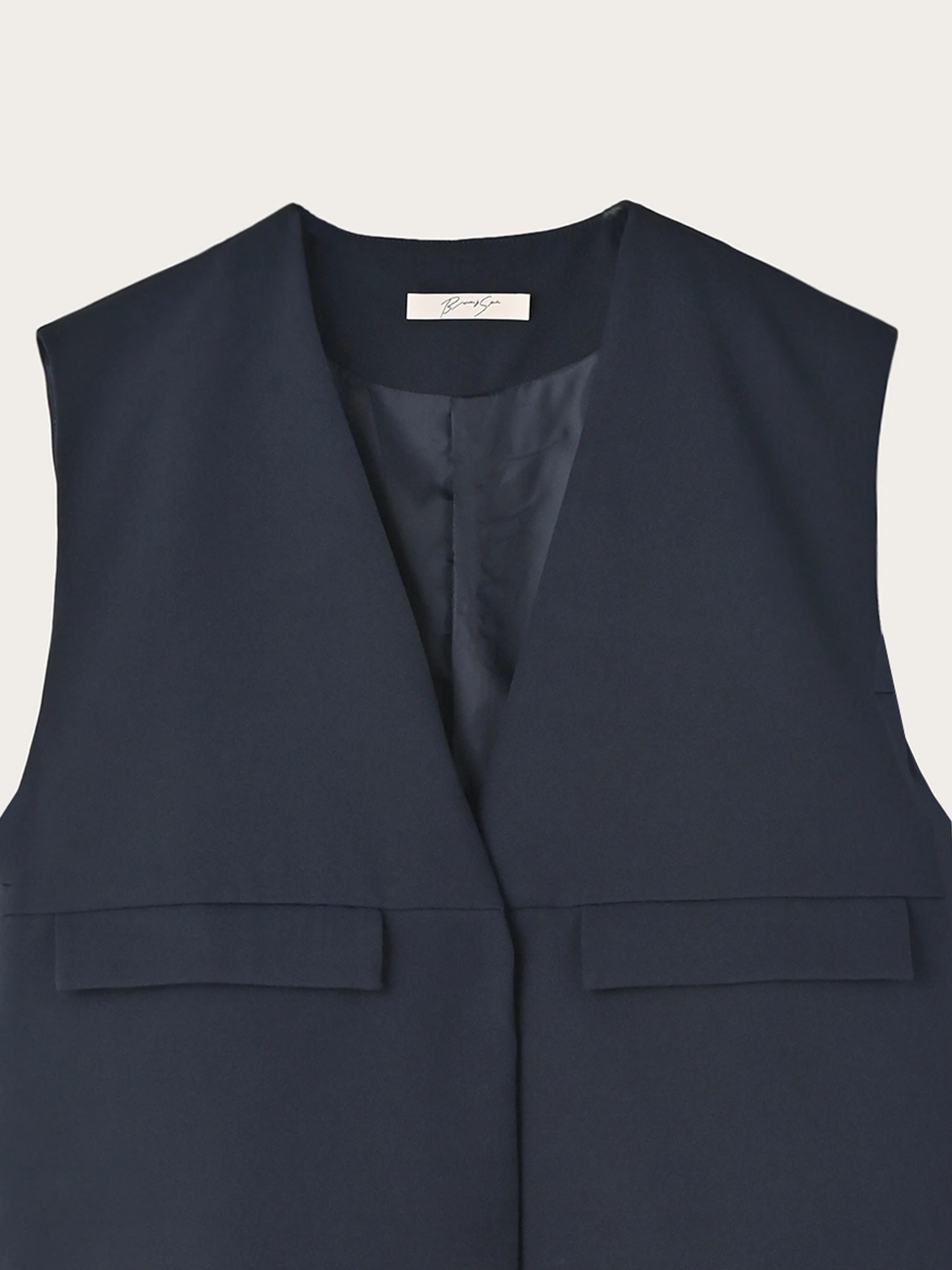ella selectshop HAILEE ハンサムジレ　ベスト ella selectshop HAILEE ハンサムジレ ベスト （eleventy