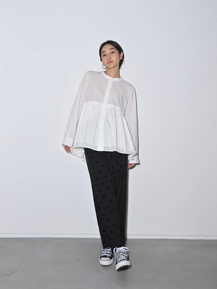 TWILL ラウンドペプラムボリュームブラウス twill ラウンドペプラムボリュームブラウス 2025年最新】TWILL