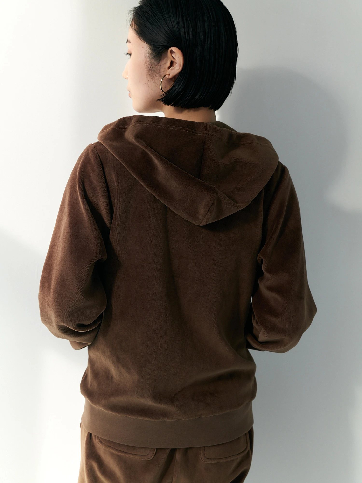 ベロアラウンジパーカー【セットアップ対応】 / Brown&Street
