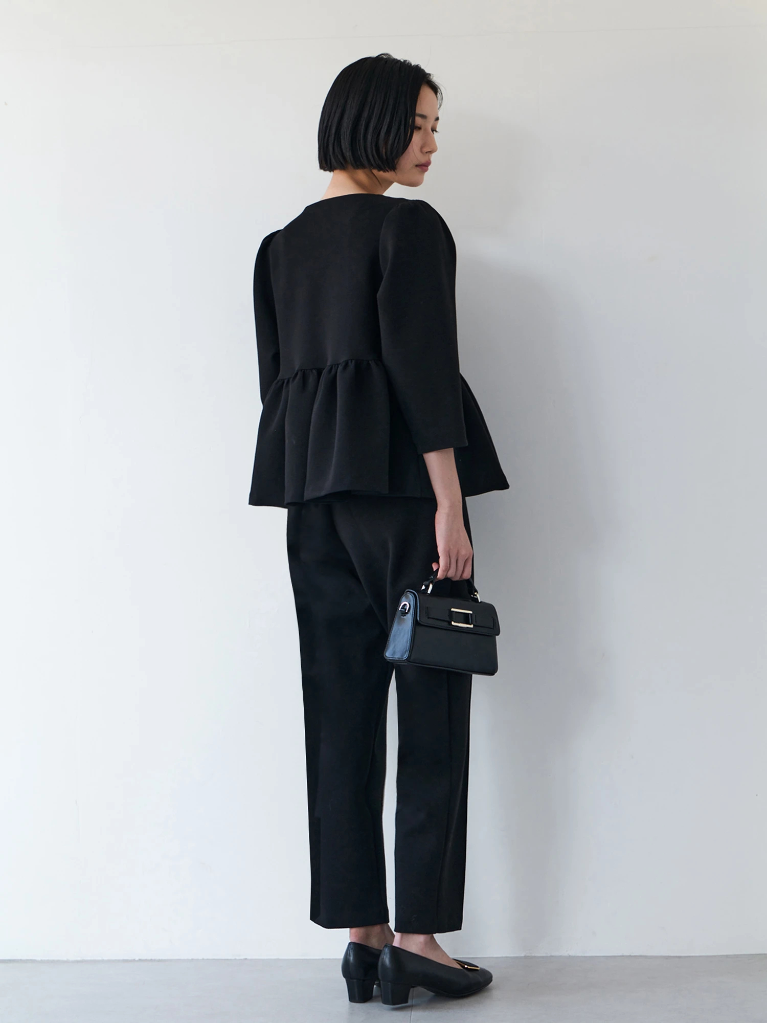 ブラウンアンドストリート Brown&Street [セットアップ対応] 美カバーペプラムトップス （ブラック） 美カバーペプラムトップス【セットアップ対応】 / Brown&Street