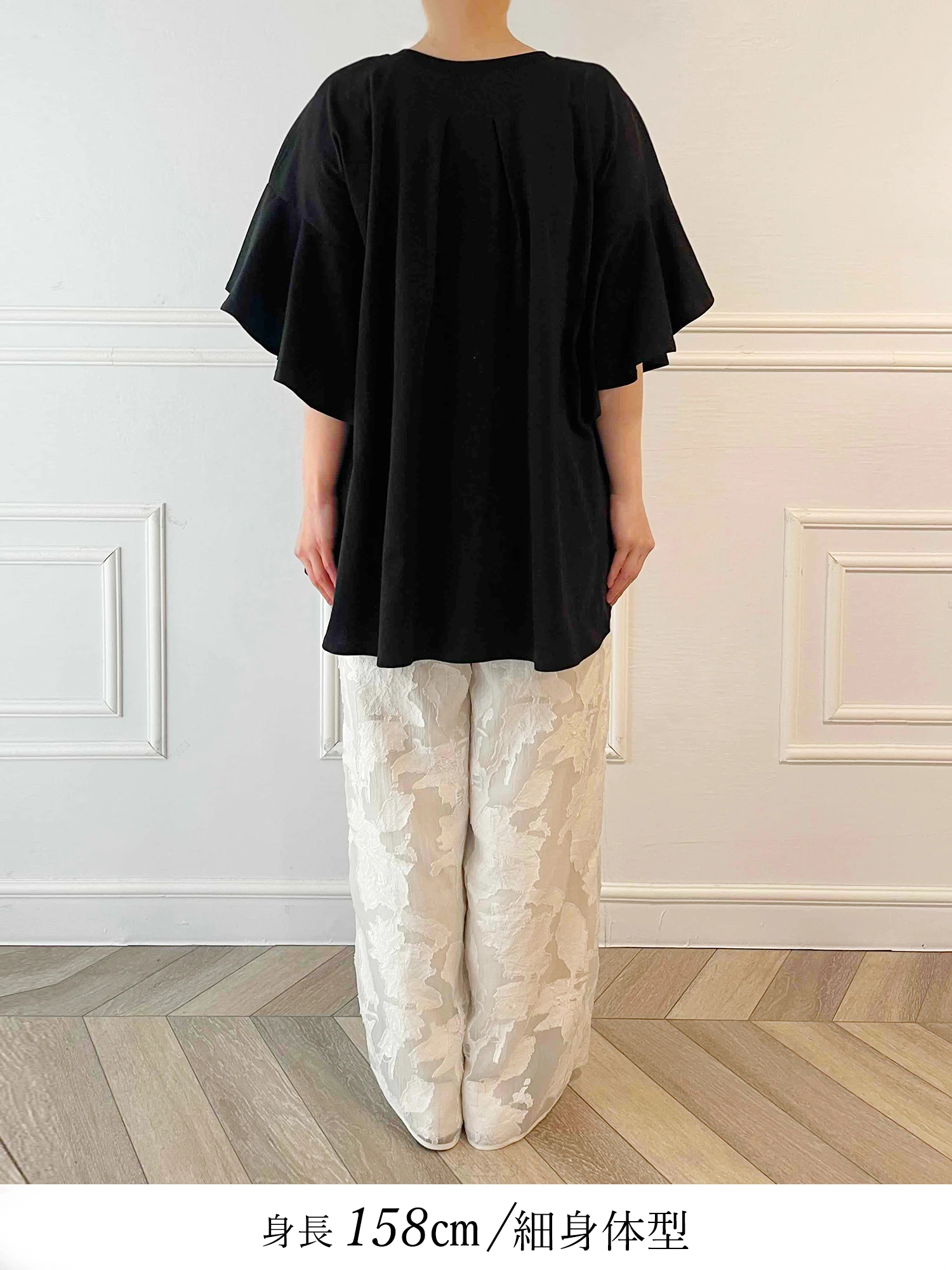 Brown&Street フロートスリーブTシャツ カットソー レディース ブラック 黒 フレア 半袖 トップス 丸首 おしゃれ 新品 フロートスリーブTシャツ / Brown&Street（ブラウンアンド