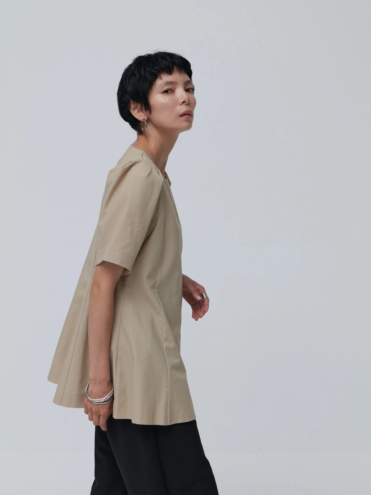 トップス e_e リネン混ウエストライントップス / Brown&Street（ブラウンアンド