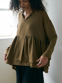 Brown&Street(ブラウンアンドストリート) |【抜け感シルエット】 キーネックペプラムトップス