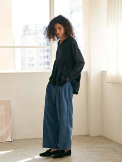 Brown&Street(ブラウンアンドストリート) |【抜け感シルエット】 キーネックペプラムトップス