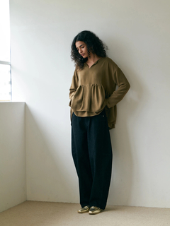 Brown&Street(ブラウンアンドストリート) |【抜け感シルエット】 キーネックペプラムトップス