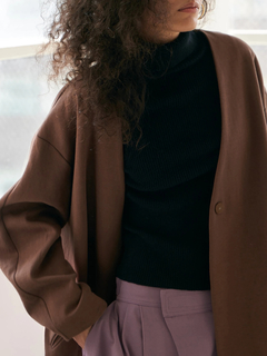 Brown&Street(ブラウンアンドストリート) |【軽やかな“大人の羽織り”】Ｖネックカットソージャケット