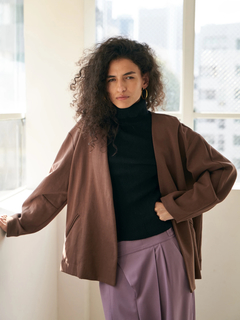 Brown&Street(ブラウンアンドストリート) |【軽やかな“大人の羽織り”】Ｖネックカットソージャケット