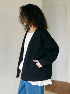 Brown&Street(ブラウンアンドストリート) |【軽やかな“大人の羽織り”】Ｖネックカットソージャケット