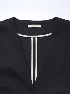 Brown&Street(ブラウンアンドストリート) |【軽やかな“大人の羽織り”】Ｖネックカットソージャケット