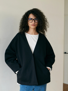 Brown&Street(ブラウンアンドストリート) |【軽やかな“大人の羽織り”】Ｖネックカットソージャケット