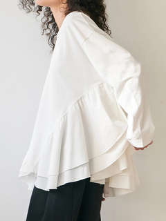 Brown&Street(ブラウンアンドストリート) |【腰回りカバー】アングルラインぺプラムトップス