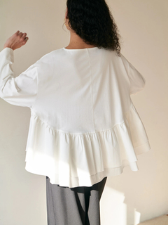 Brown&Street(ブラウンアンドストリート) |【腰回りカバー】アングルラインぺプラムトップス