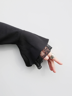 Brown&Street(ブラウンアンドストリート) |【レイヤードに映える】レースフレアカフロンT