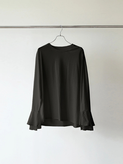 Brown&Street(ブラウンアンドストリート) |【レイヤードに映える】レースフレアカフロンT