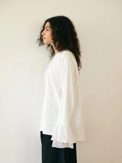 Brown&Street(ブラウンアンドストリート) |【レイヤードに映える】レースフレアカフロンT