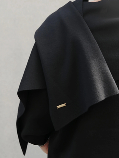 Brown&Street(ブラウンアンドストリート) |【暖かい/気持ち良い】モイストタッチストール付きニット